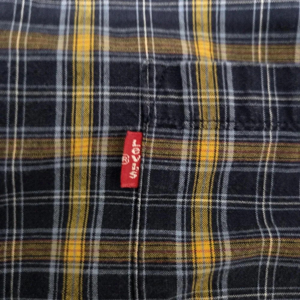 Levi's Shirt Mens Large Blue Yellow Plaid 100% Cotton Relaxed Fit Short Sleeve‎